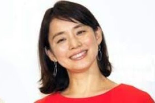 女優の石田ゆり子さんが 40代 50代の女性に聞いた 真似したい憧れの女優メイク を集計したランキングで1位を獲得した 2位には井川遥さん 3位には 綾瀬はるかさんがランクインした 調査は化粧品ブラン 40代の 大人美人 Otonabijin 40 S