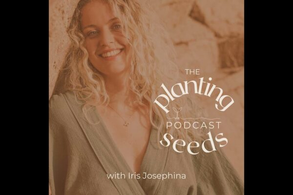 Episode 25 – Holistic Period Health with Nicole Jardim